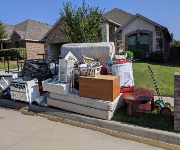 Home Clean Outs-Lake Worth Junk Removal and Trash Haulers