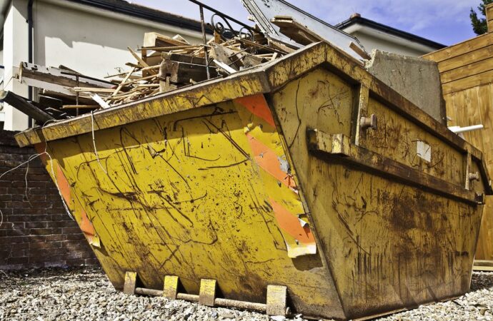 New Home Builds Dumpster Services, Lake Worth Junk Removal and Trash Haulers